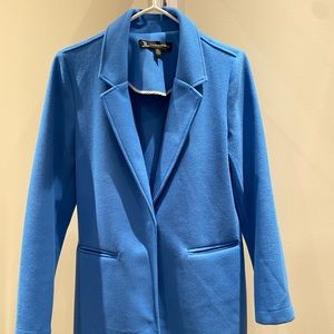 Beautiful light weight women's coat